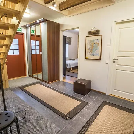 Vanamotupa By Interhome Ylläsjärvi